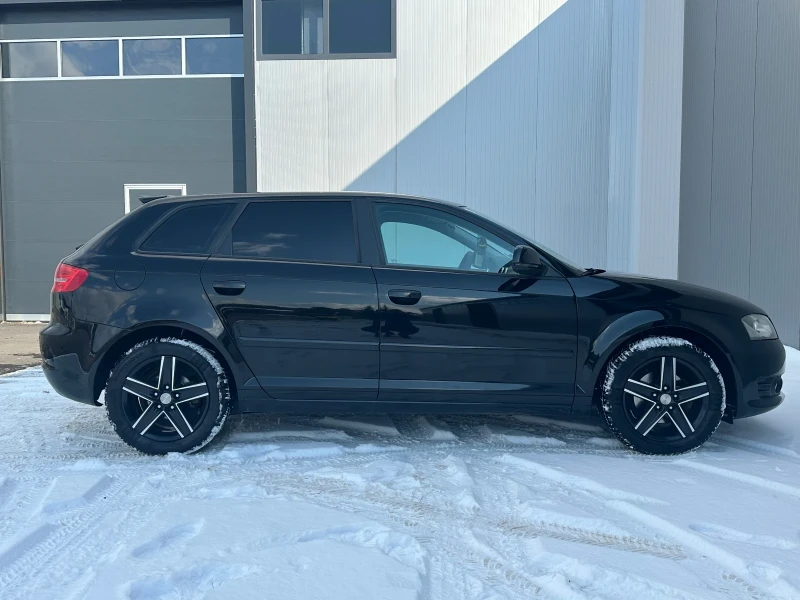 Audi A3 1.6i AUTOMAT?C, снимка 4 - Автомобили и джипове - 49590793