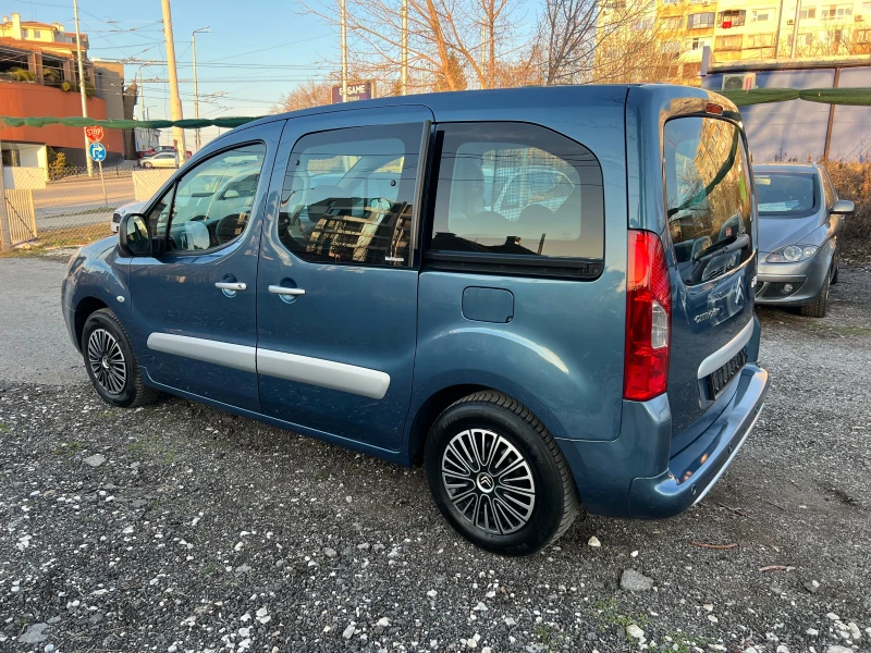 Citroen Berlingo 1.6 HDI, снимка 8 - Автомобили и джипове - 49367330