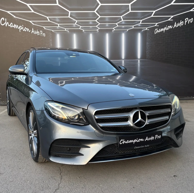 Mercedes-Benz E 220 AMG, снимка 3 - Автомобили и джипове - 50277303