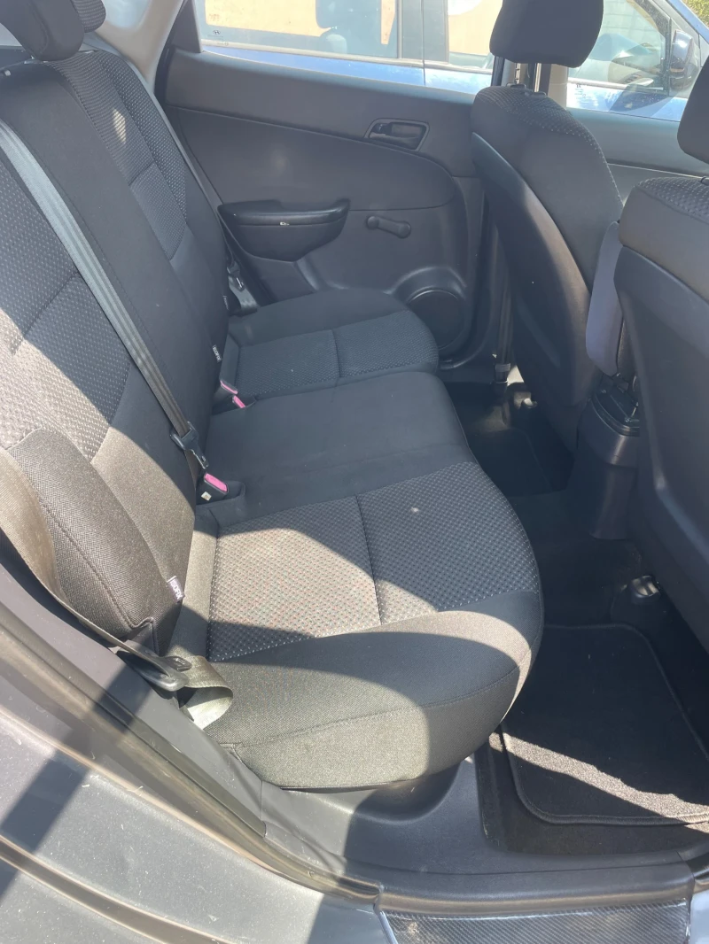 Hyundai I30, снимка 6 - Автомобили и джипове - 53273683
