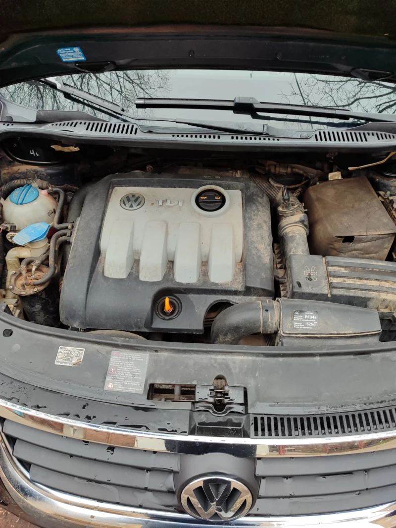 VW Touran Ван, снимка 6 - Автомобили и джипове - 53463499