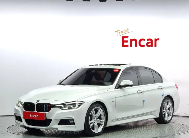 BMW 330 330i M Sport Shadow - 31892 лв. - 74348311 1