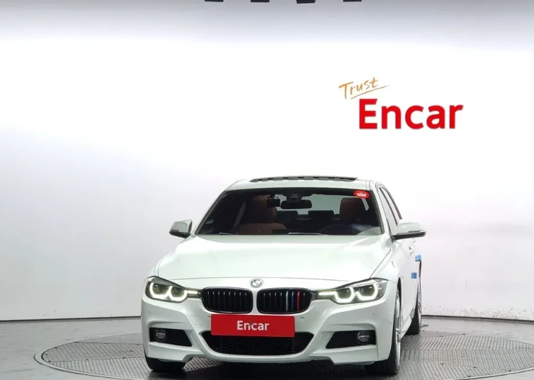 BMW 330 330i M Sport Shadow - изображение 3