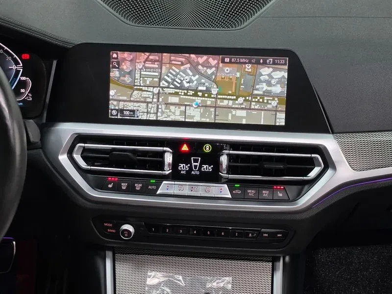 BMW 330 M Sports Hybrid - САМО 30% АВАНС, снимка 13 - Автомобили и джипове - 55991876