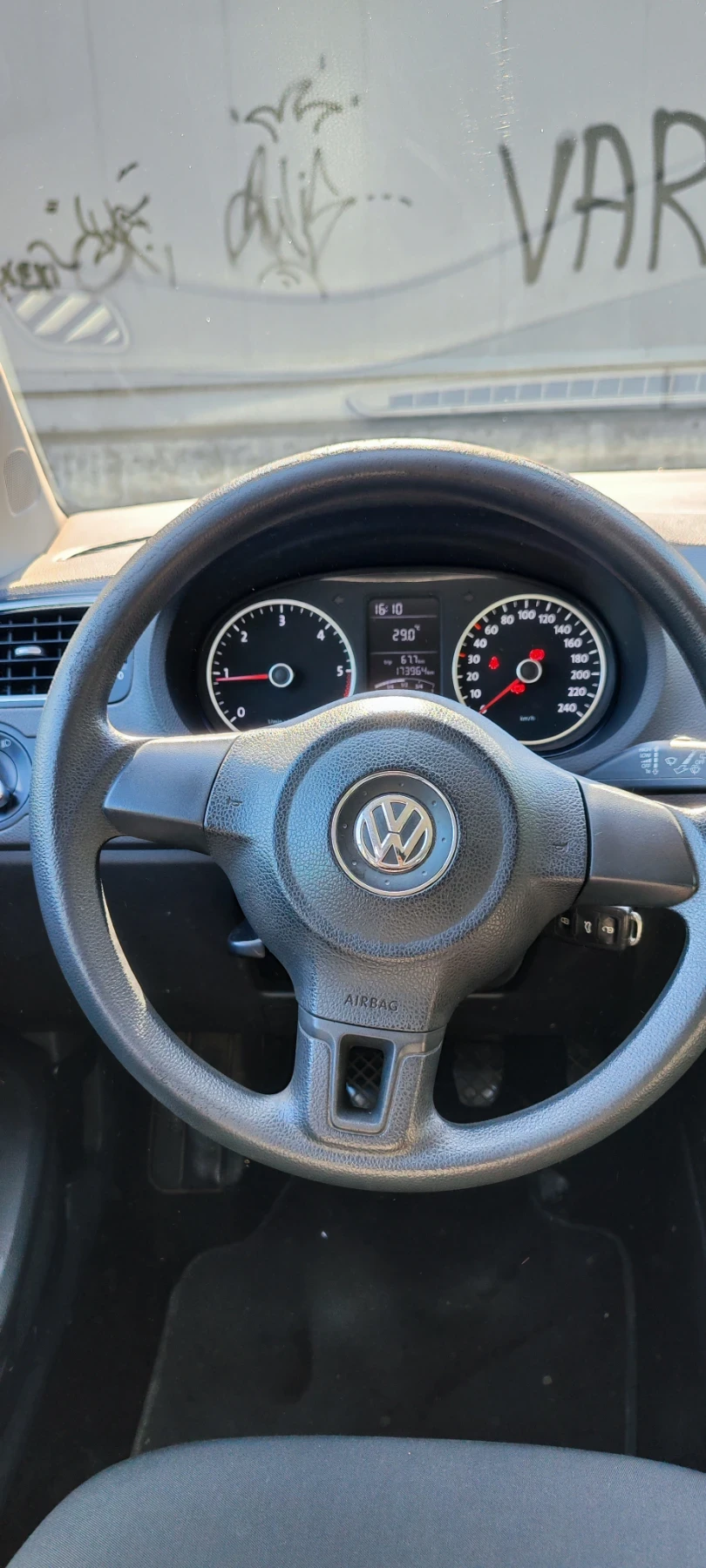 VW Polo  - изображение 10