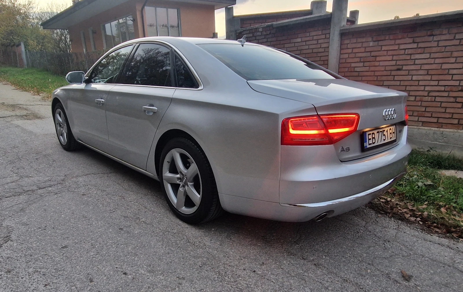 Audi A8 3.0 TDi 250 kc - изображение 3