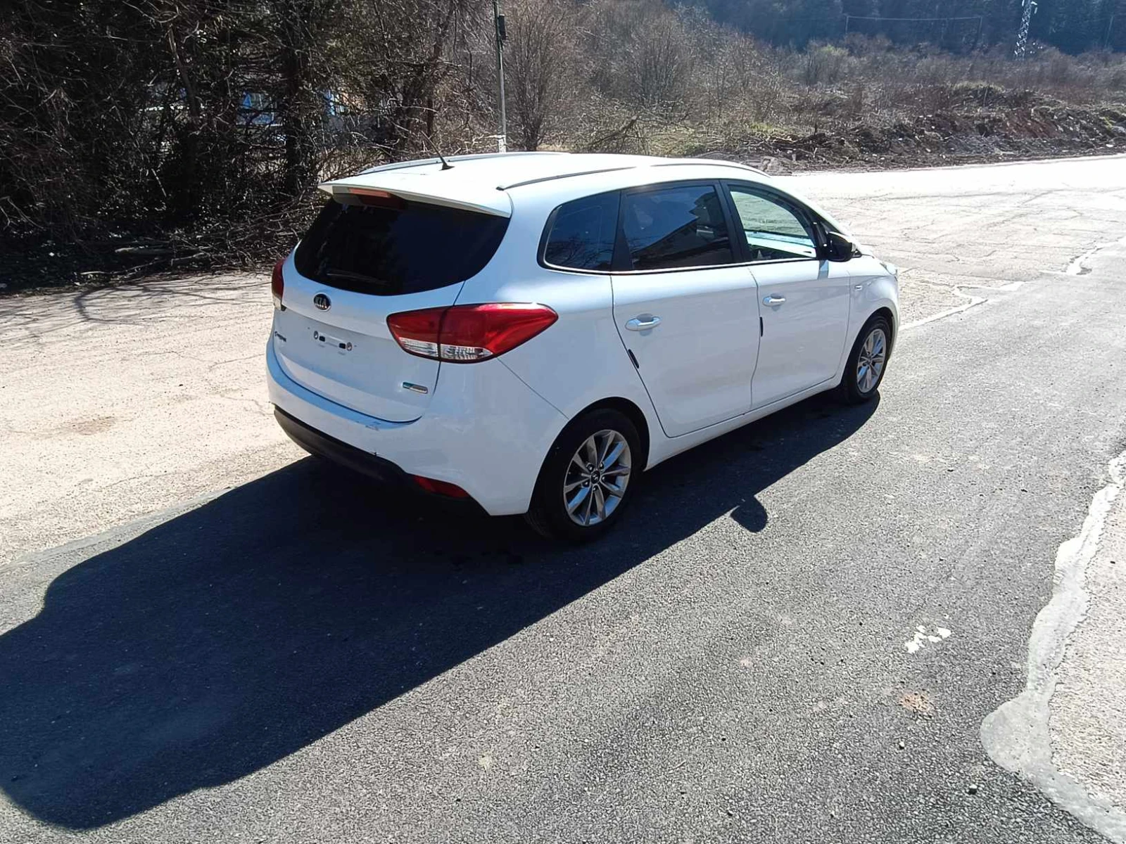 Kia Carens 1.7 CRDI EURO 6  - изображение 5