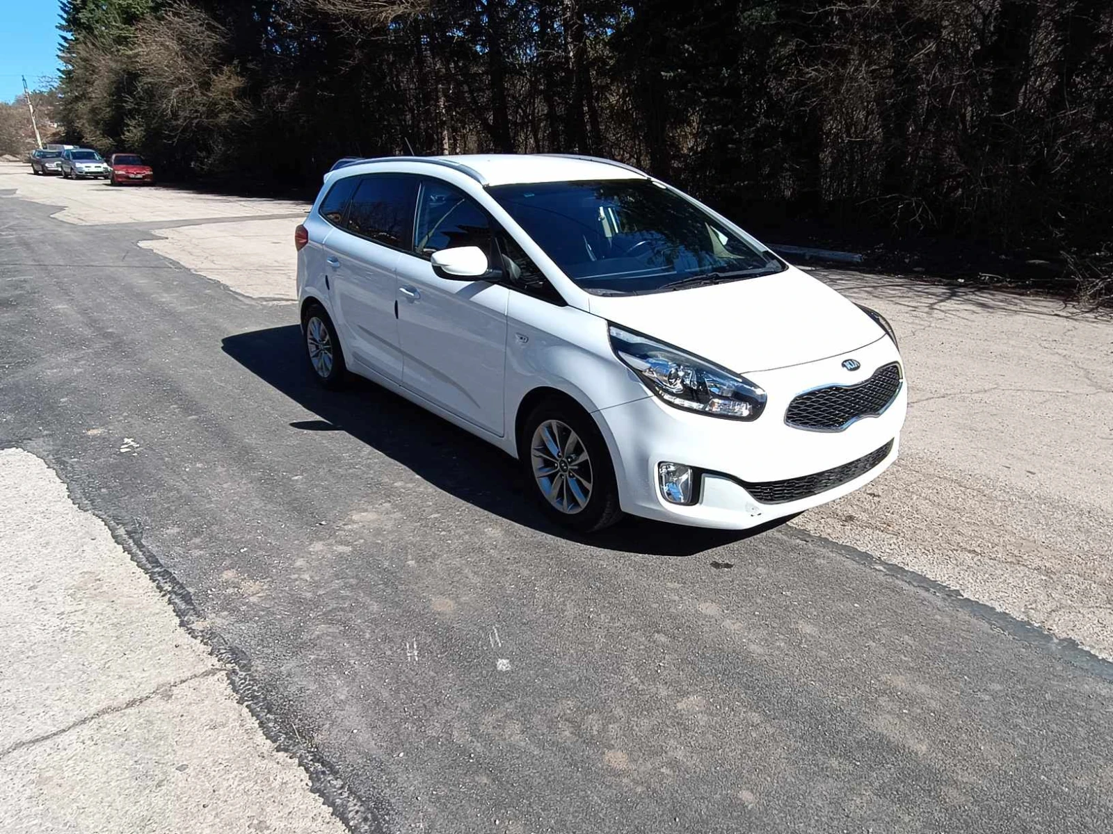 Kia Carens 1.7 CRDI EURO 6  - изображение 4