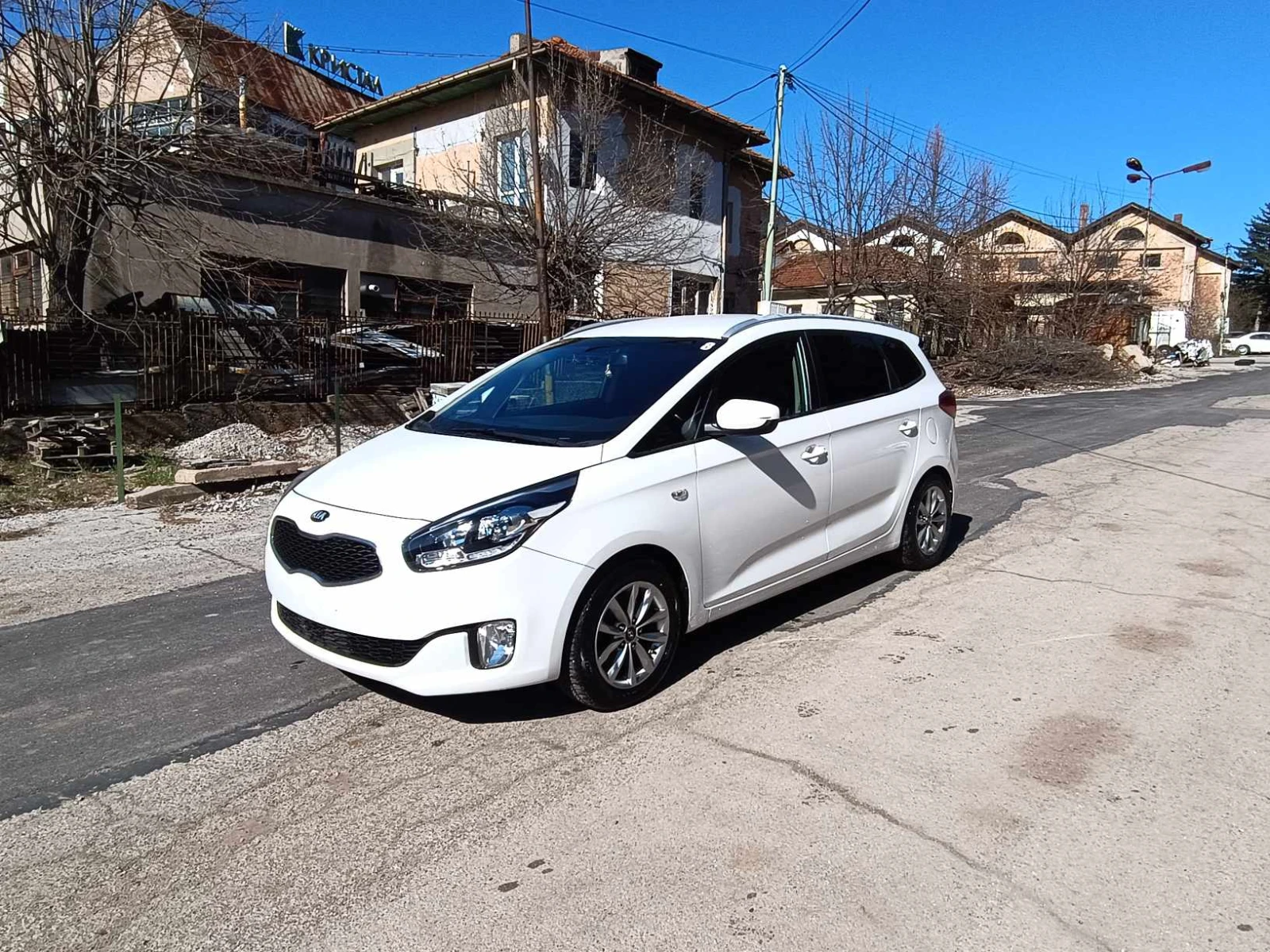 Kia Carens 1.7 CRDI EURO 6  - изображение 9