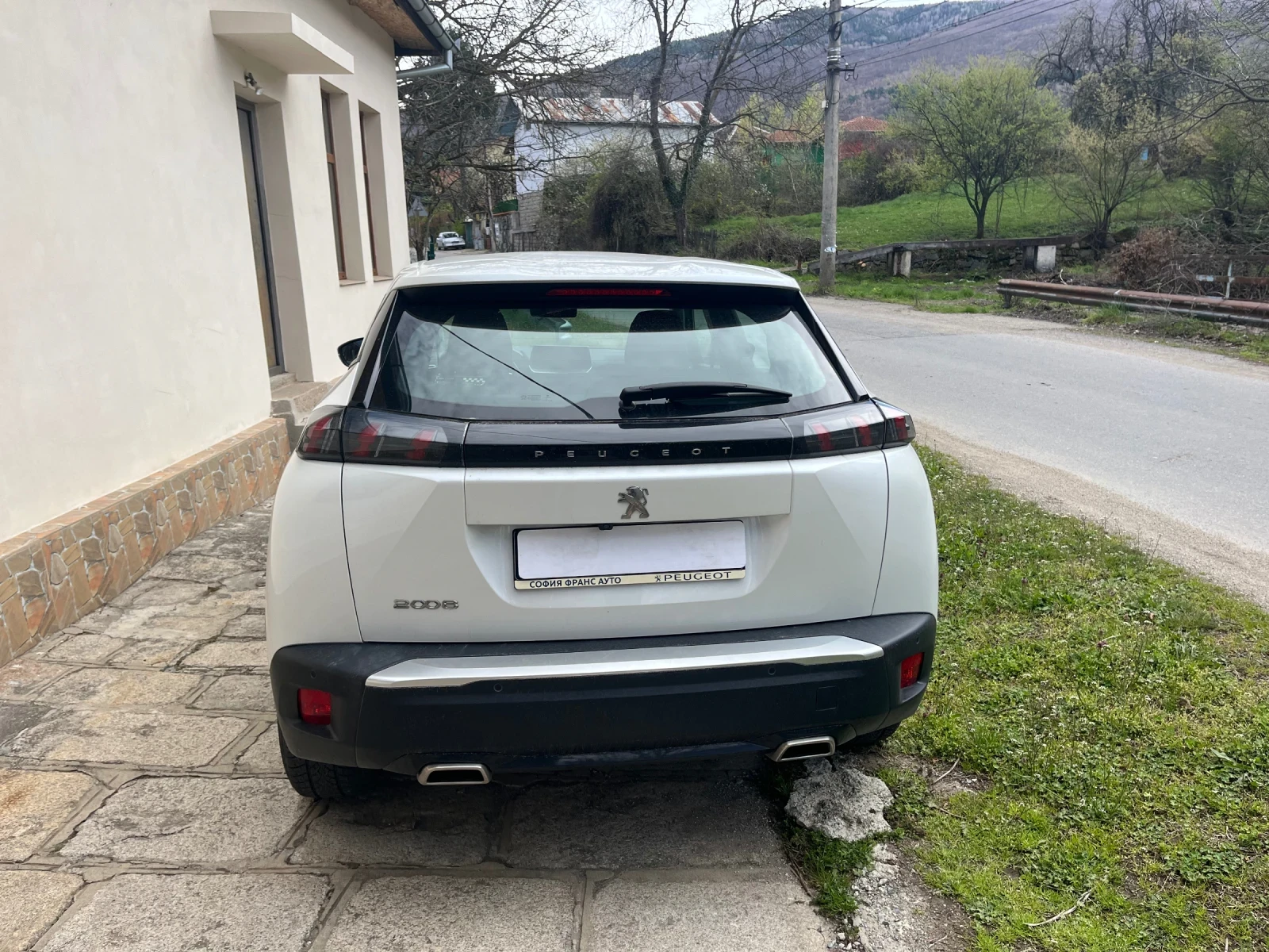 Peugeot 2008 New Line Up Active 1.2 PureTech 130 EAT8 - изображение 4