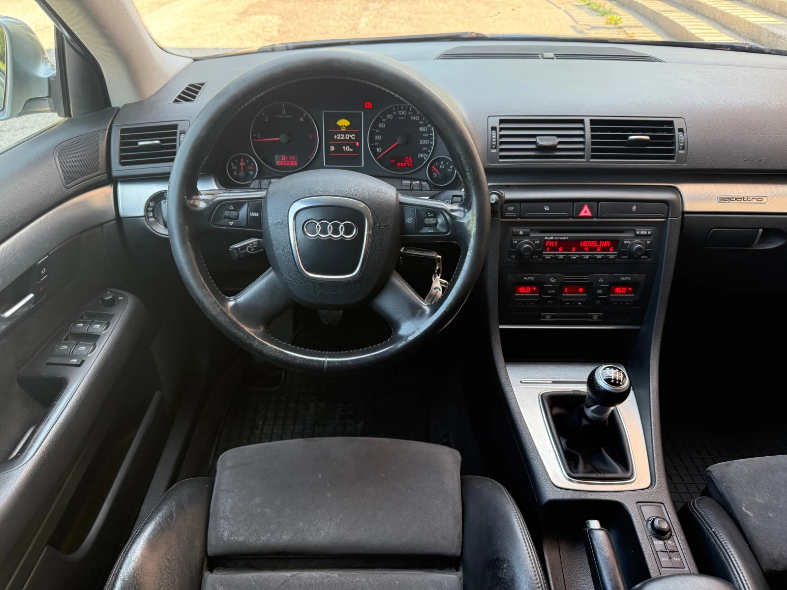 Audi A4 3.0TDI-S-line4x4 - изображение 9