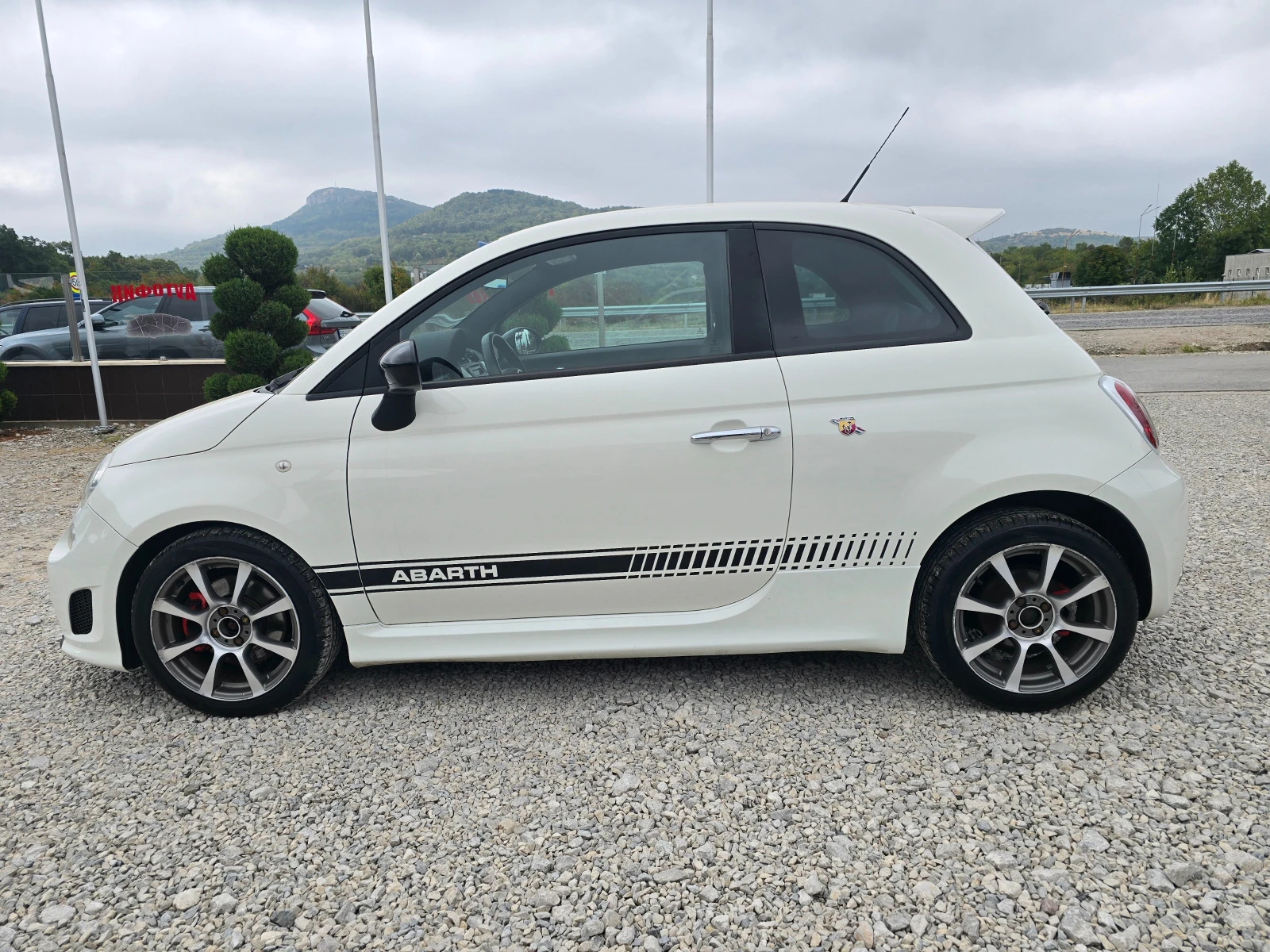 Fiat 500 FIAT 500 ABARTH 1.4 135КС! ! КЛИМАТИК - изображение 2