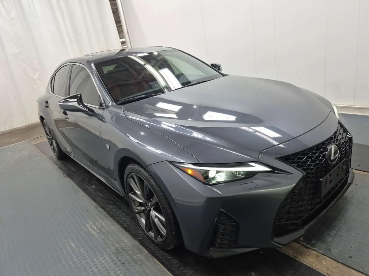 Lexus IS 300 F SPORT  CARFAX, снимка 2 - Автомобили и джипове - 53824686