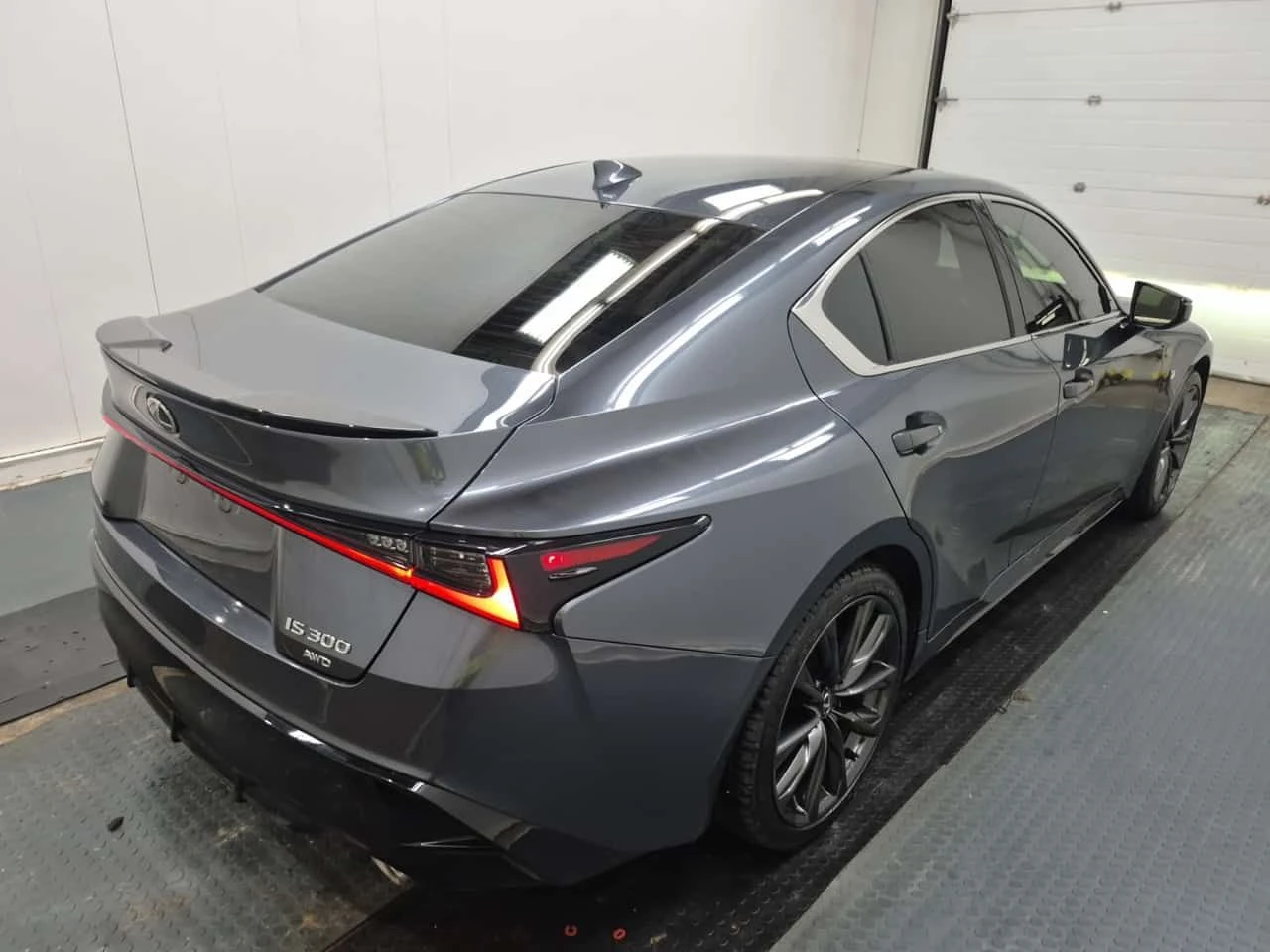 Lexus IS 300 F SPORT  CARFAX, снимка 3 - Автомобили и джипове - 53824686