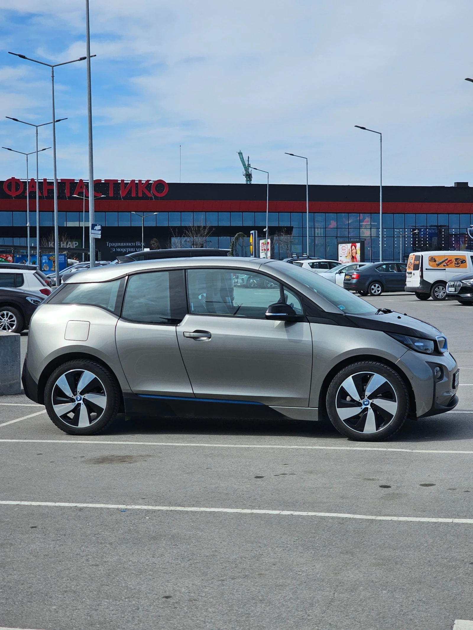BMW i3 94 Ah Термопомпа, снимка 2 - Автомобили и джипове - 53844910