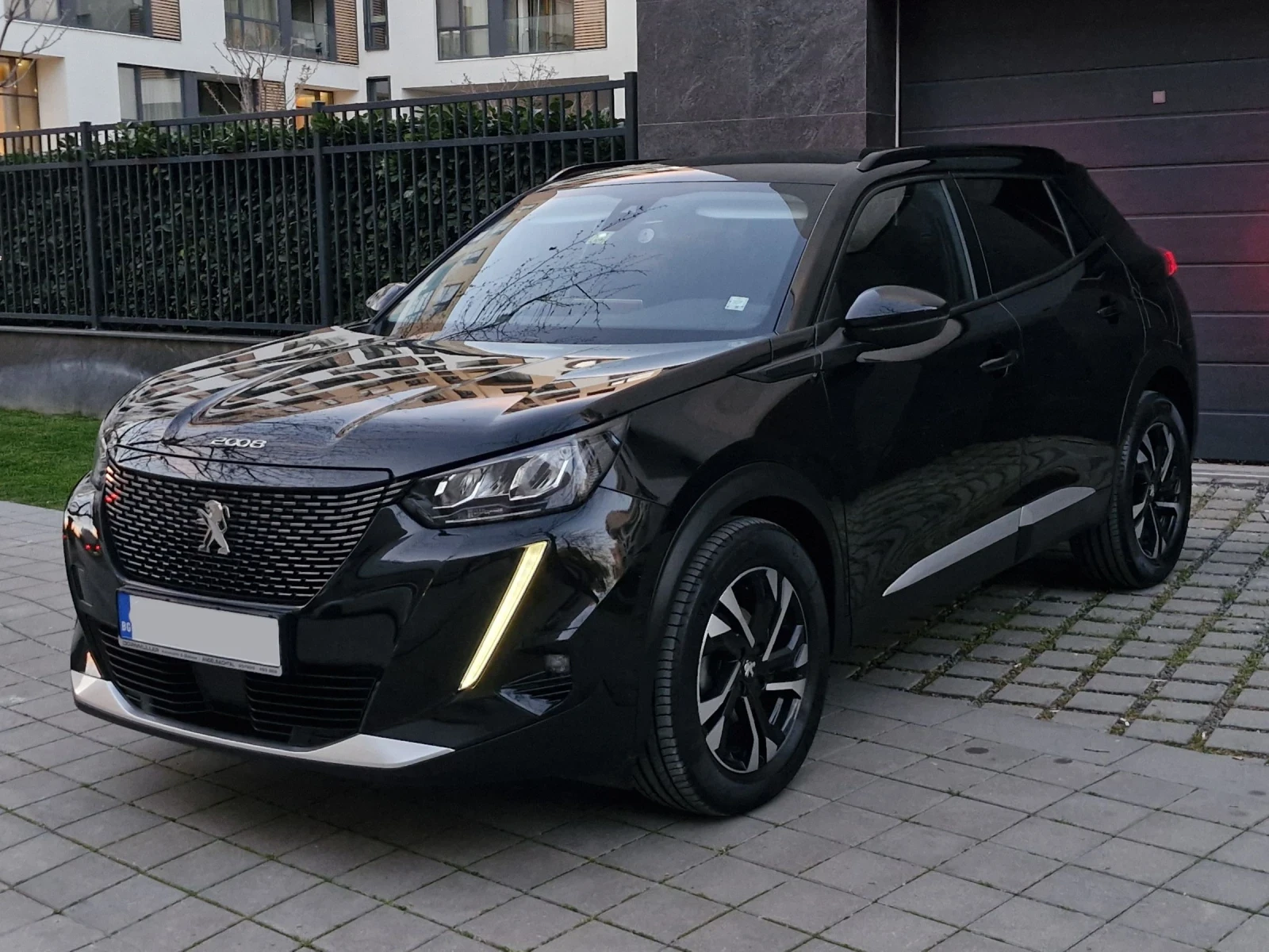 Peugeot 2008 1.5 HDi ALLURE 