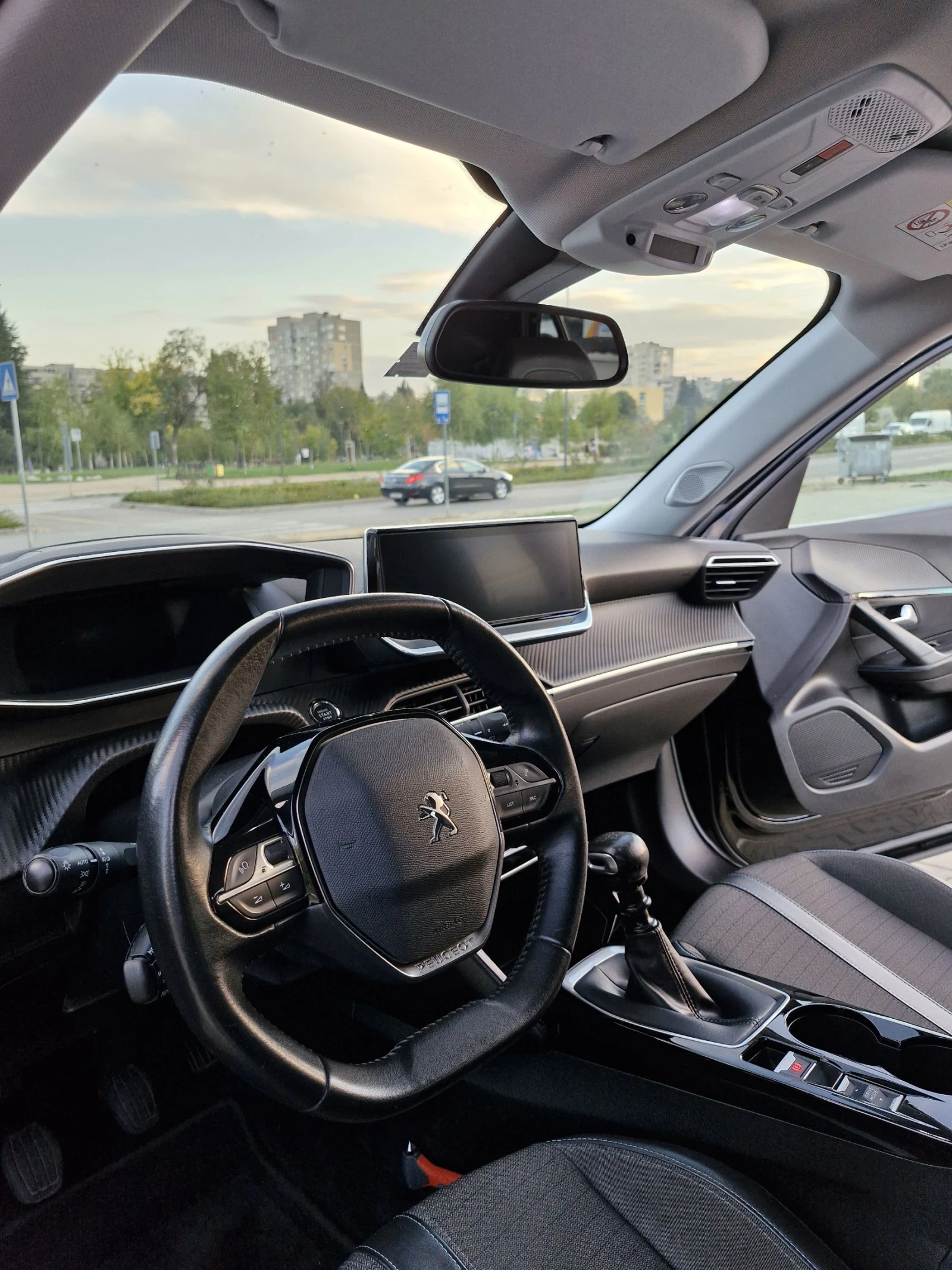 Peugeot 2008 1.5 HDi ALLURE , снимка 8 - Автомобили и джипове - 54115381