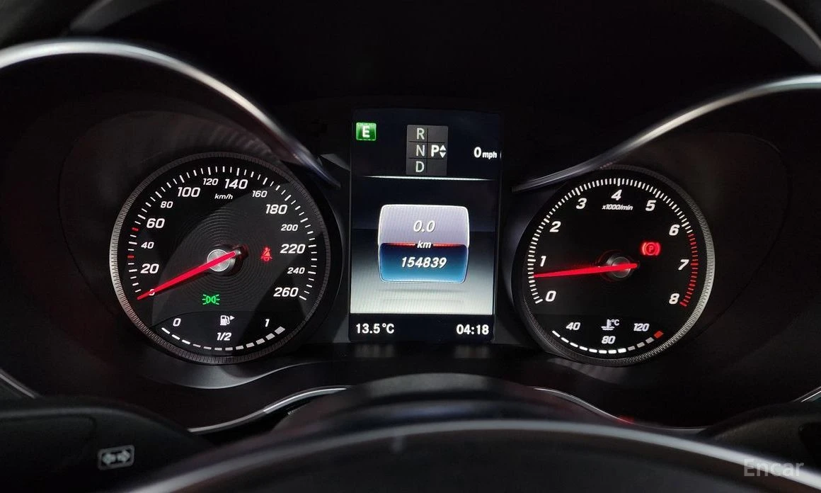 Mercedes-Benz C 200, снимка 8 - Автомобили и джипове - 54144677