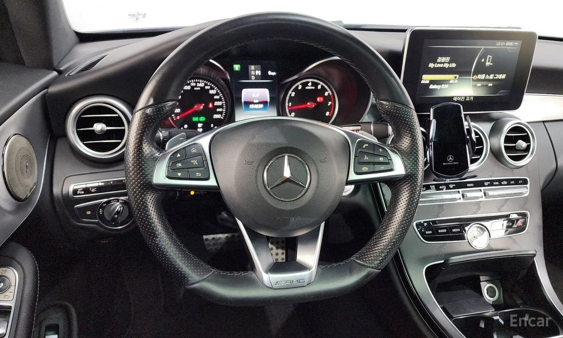 Mercedes-Benz C 200, снимка 13 - Автомобили и джипове - 54144677