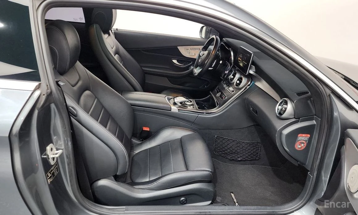 Mercedes-Benz C 200, снимка 11 - Автомобили и джипове - 54144677