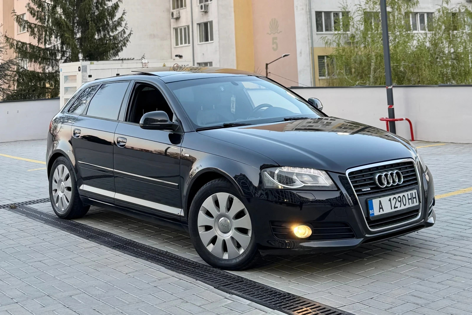 Audi A3 2010г 1.9 TDl 105 к.с Quattro + S-line