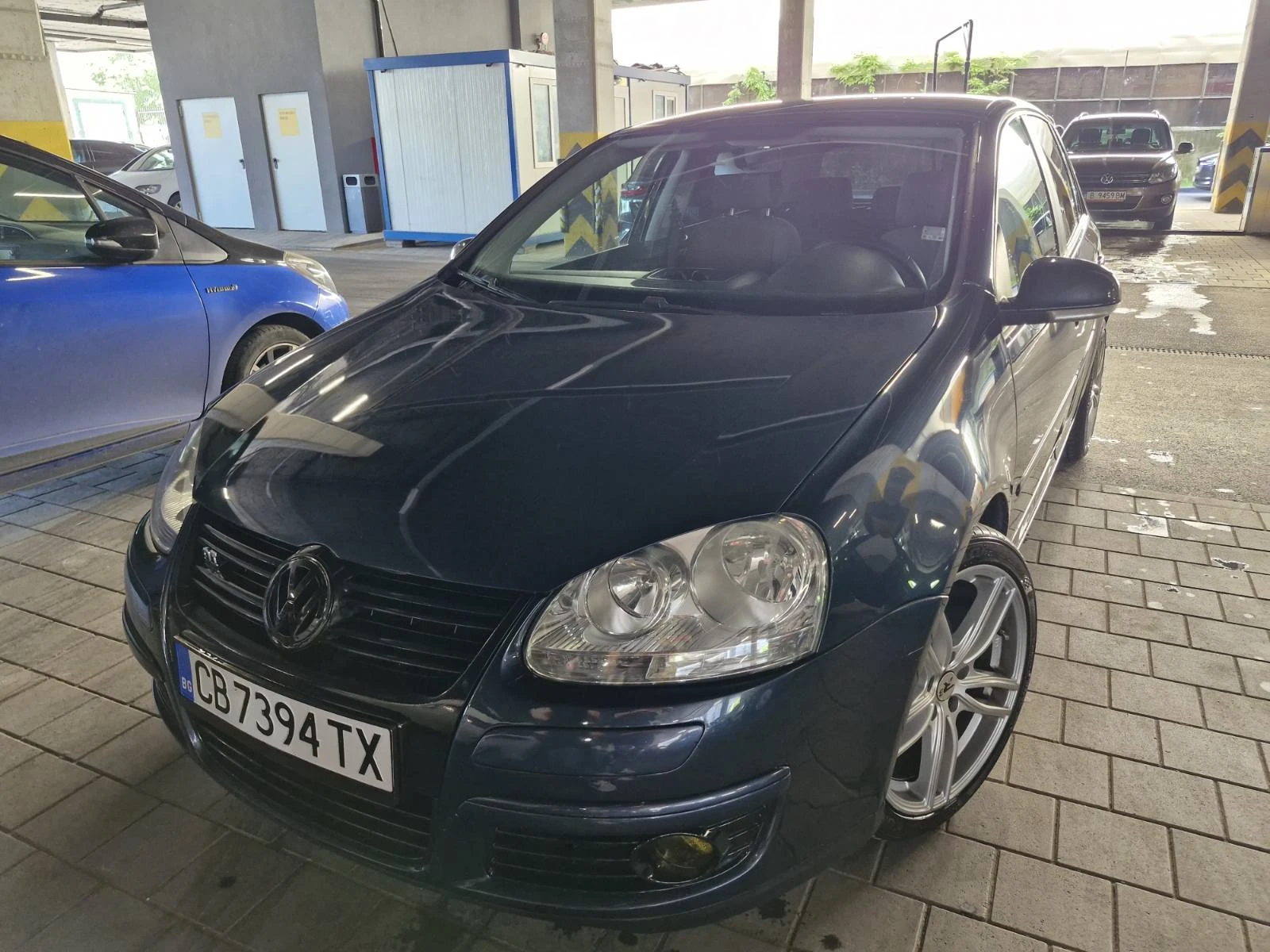 VW Golf 1.6-Газ-Бензин