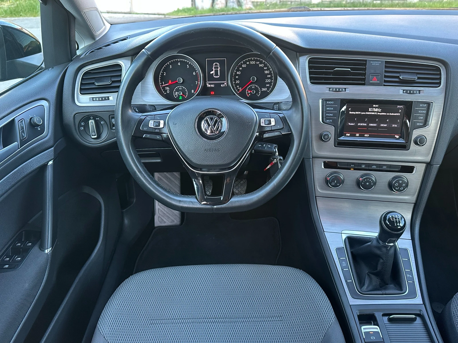 VW Golf 1.4TGi-110к.с-METAN-EURO6-PDC-6скорости, снимка 7 - Автомобили и джипове - 54716188