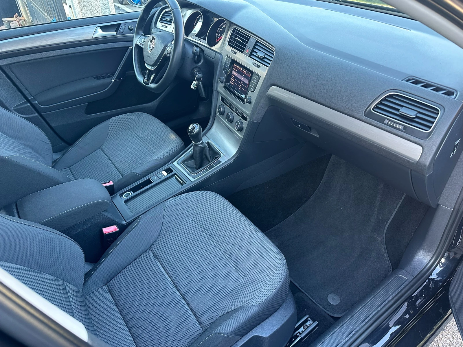 VW Golf 1.4TGi-110к.с-METAN-EURO6-PDC-6скорости, снимка 9 - Автомобили и джипове - 54716188