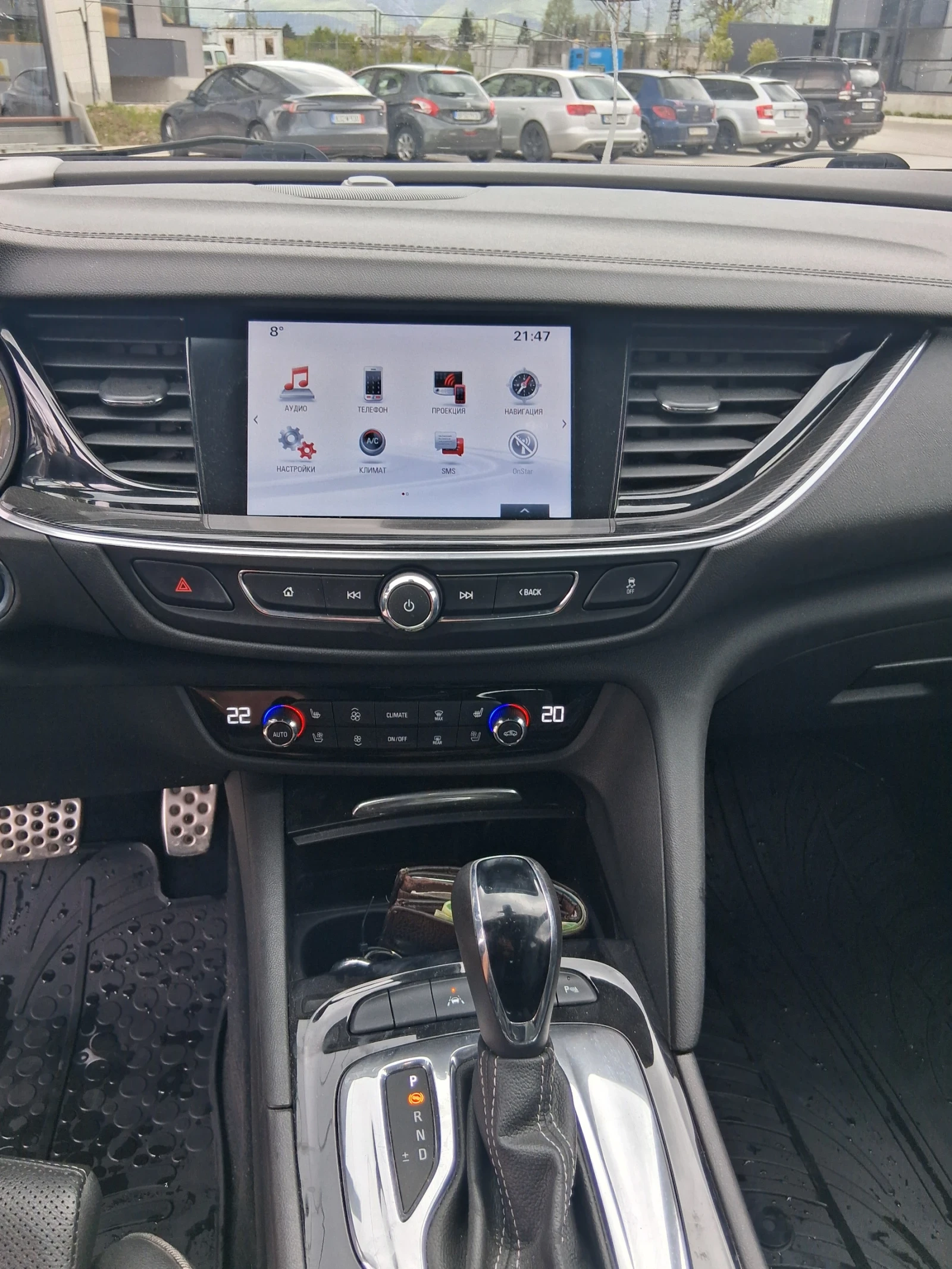 Opel Insignia 2.0 sports tourer 170 кс, снимка 9 - Автомобили и джипове - 54738159