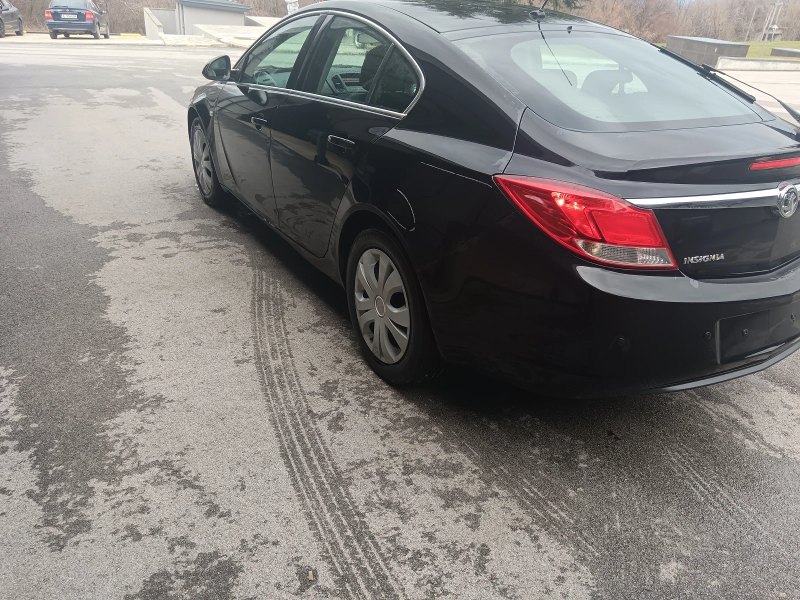 Opel Insignia 1.8, снимка 8 - Автомобили и джипове - 54767383