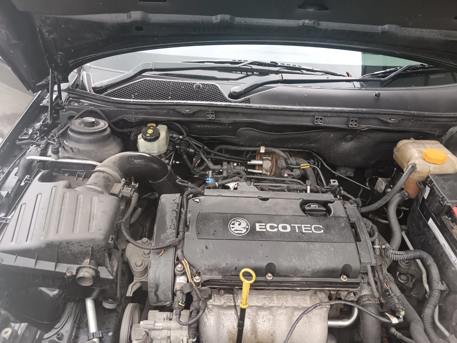 Opel Insignia 1.8, снимка 11 - Автомобили и джипове - 54767383
