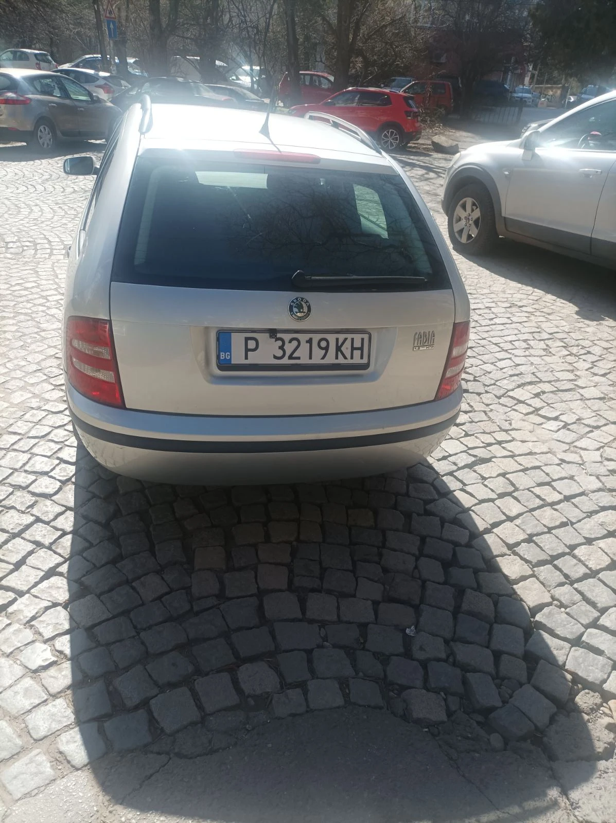 Skoda Fabia 1.2 HTP, снимка 4 - Автомобили и джипове - 54812813