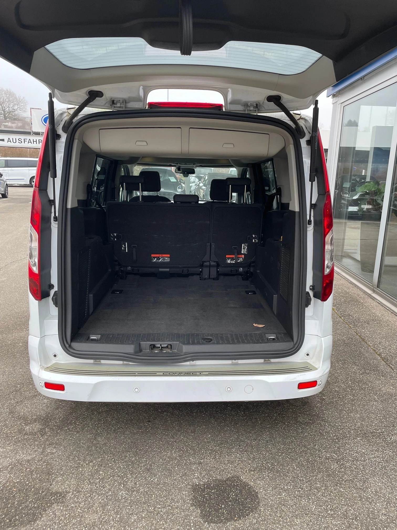 Ford Tourneo Connect 1.6 Duratec - A�������� | Mobile.bg � ����������� 15