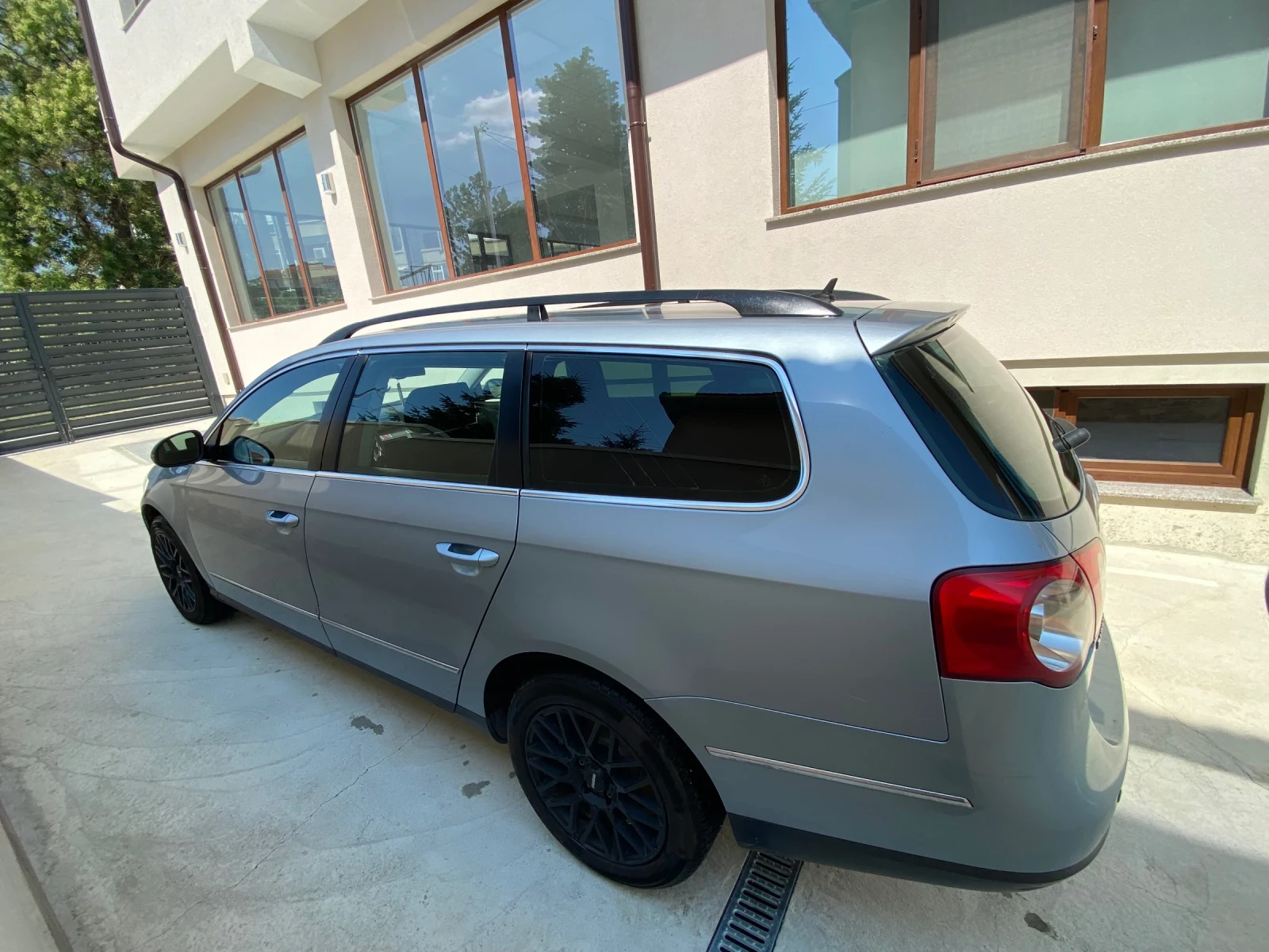 VW Passat 2.0 TDI, снимка 3 - Автомобили и джипове - 55604603