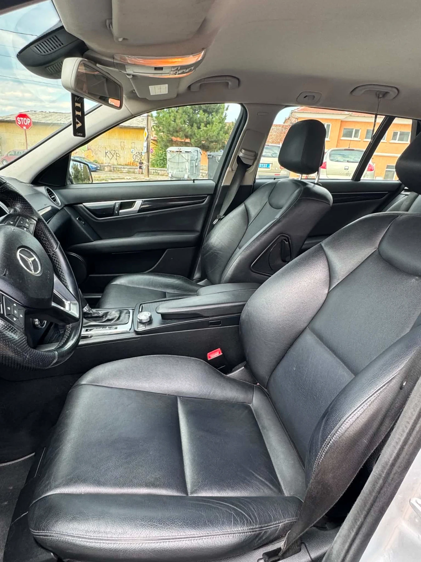 Mercedes-Benz C 200 AMG, снимка 10 - Автомобили и джипове - 55767163