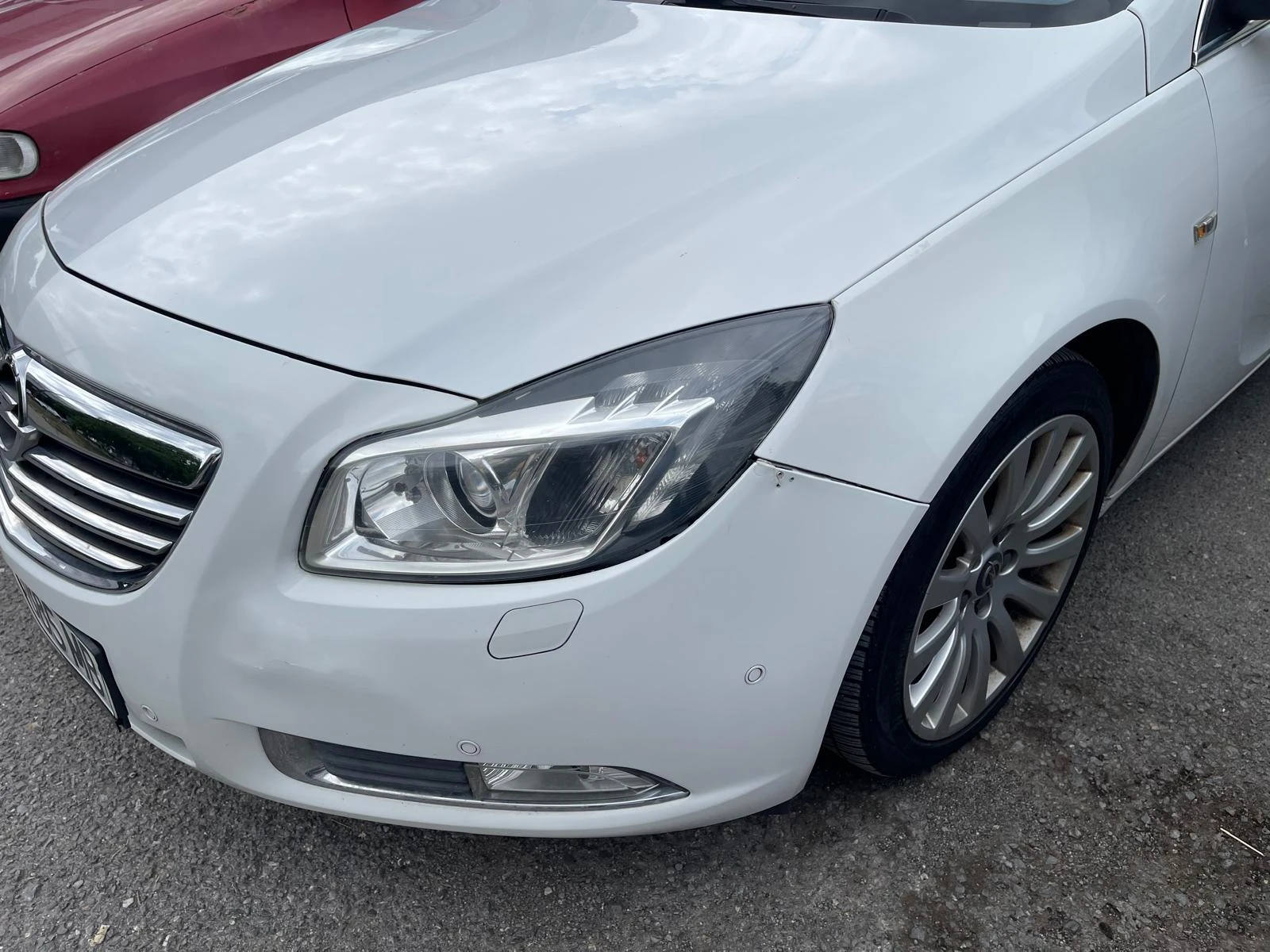 Opel Insignia 2.0 CDTI  Автомат комби, снимка 13 - Автомобили и джипове - 56211566