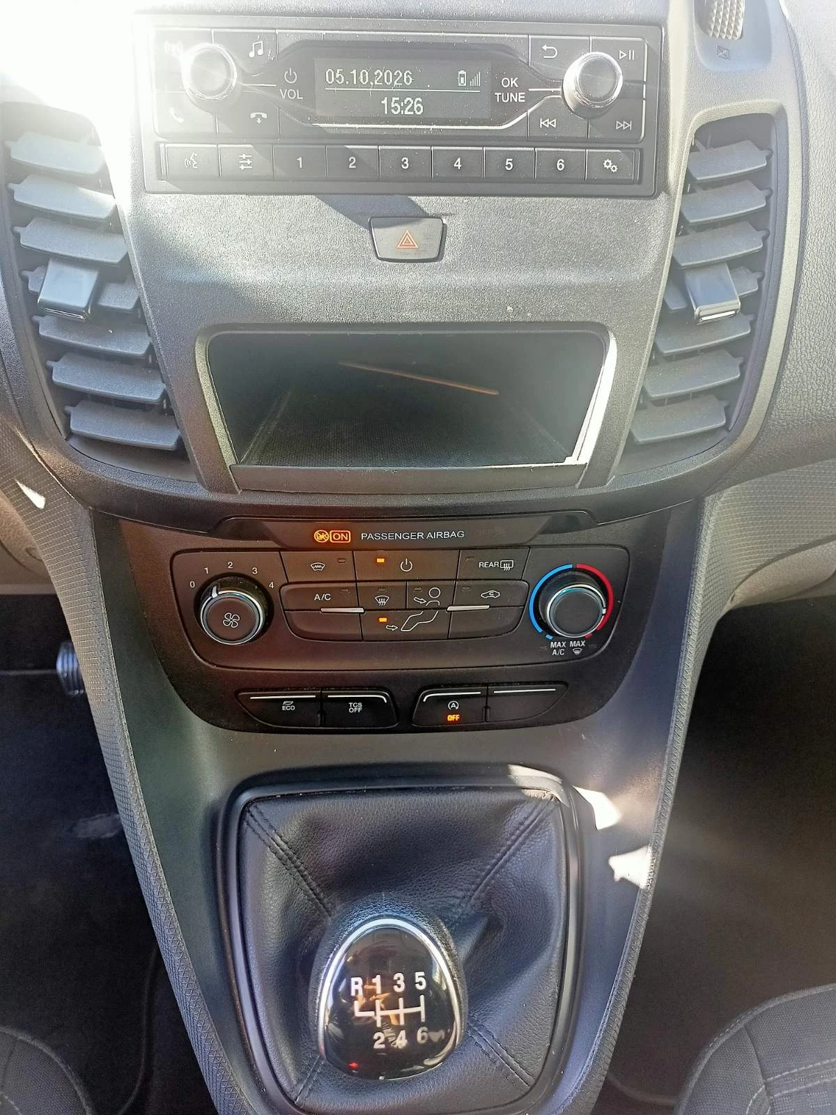 Ford Connect 1.5D EcoBlue VAN N1 4+ 1места, снимка 11 - Автомобили и джипове - 56360187