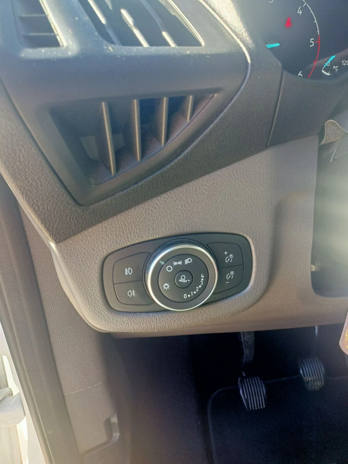 Ford Connect 1.5D EcoBlue VAN N1 4+ 1места, снимка 12 - Автомобили и джипове - 56360187