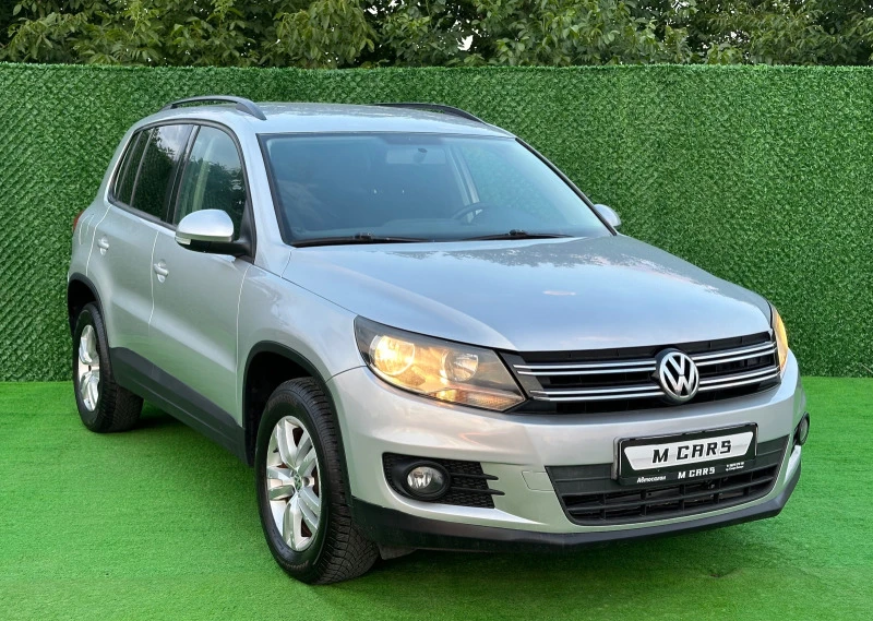 VW Tiguan 2.0TDI, снимка 2 - Автомобили и джипове - 46269444