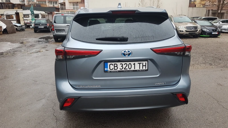 Toyota Highlander 2.5 HYBRID 22X KM, снимка 3 - Автомобили и джипове - 48154019