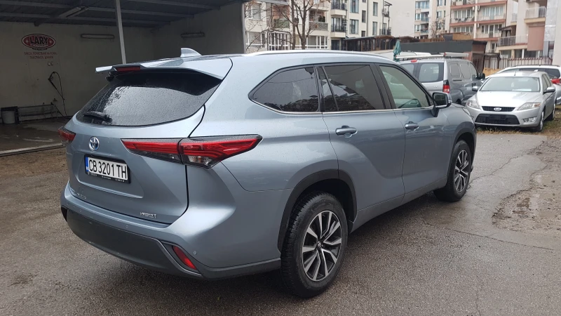 Toyota Highlander 2.5 HYBRID 22X KM, снимка 8 - Автомобили и джипове - 48154019