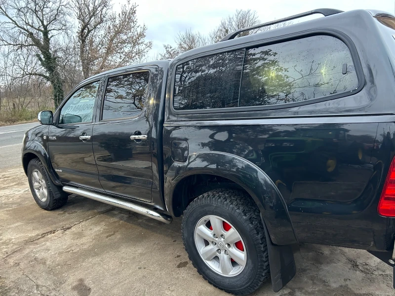 Toyota Hilux 3.0d , снимка 4 - Автомобили и джипове - 48252911