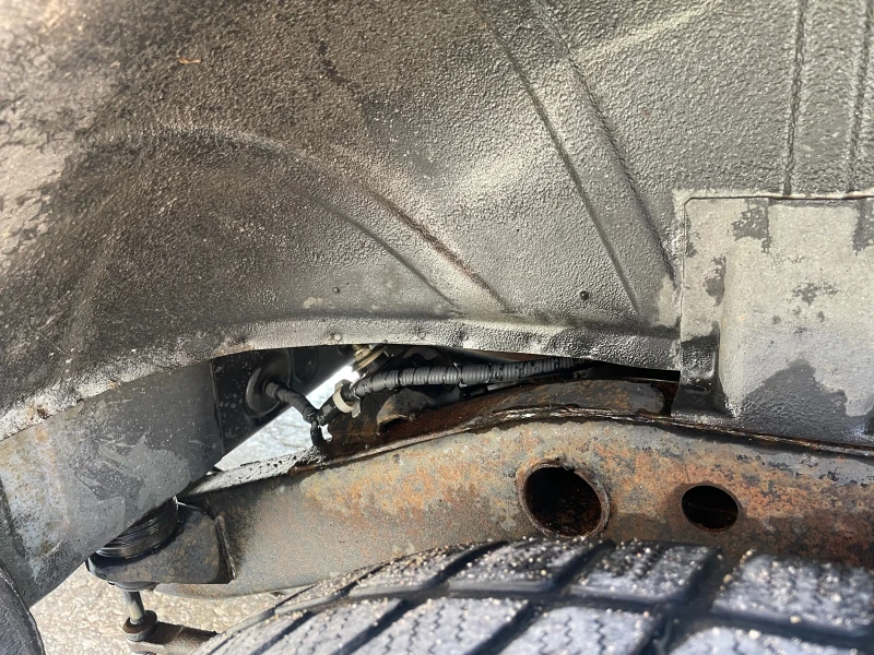 Mitsubishi Pajero 2.5diesel KAMPING, снимка 2 - Автомобили и джипове - 52555385