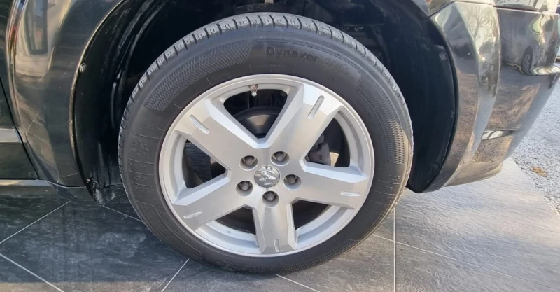 Dodge Journey 2.0TDI R/T, снимка 8 - Автомобили и джипове - 51590583