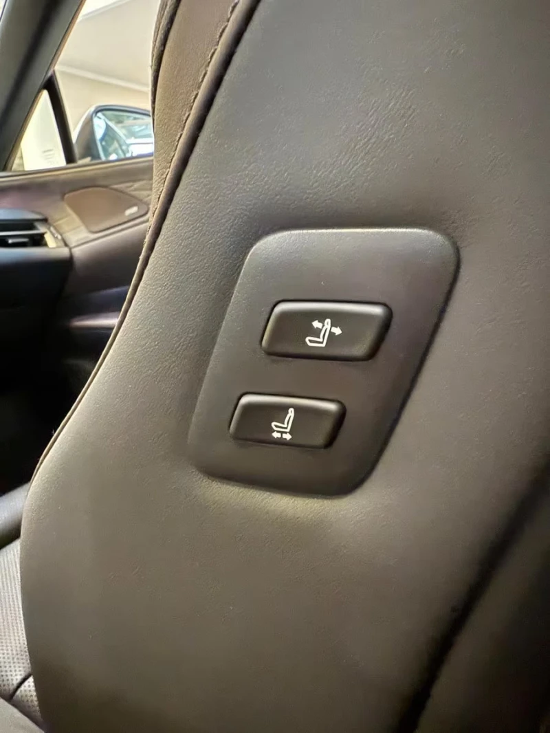 Lexus RX 450h plus НОВ!/LUXURY/292HP/PANO/M.LEV./360/HUD/MEMO/748g, снимка 13 - Автомобили и джипове - 53336434
