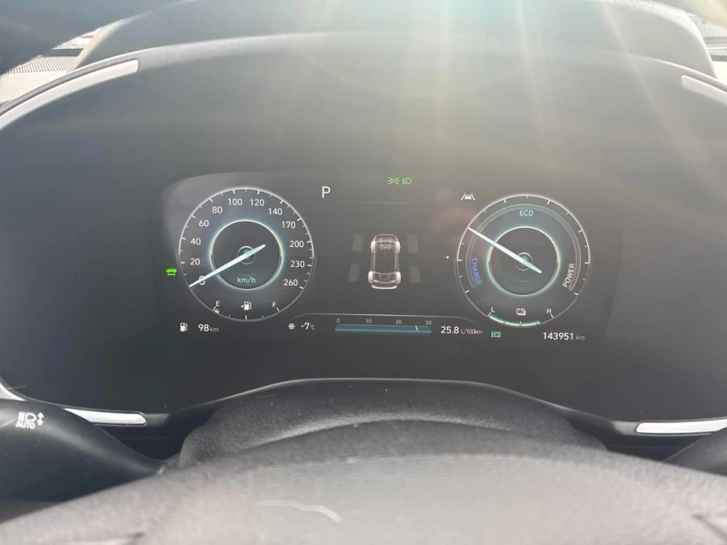 Hyundai Santa fe * Luxury * CARFAX * ЦЕНА ДО БГ, снимка 8 - Автомобили и джипове - 53468735