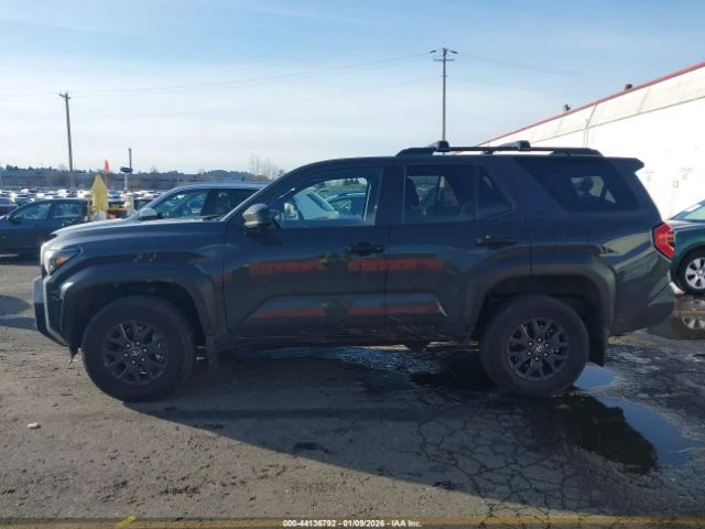 Toyota 4runner SR5 AWD, снимка 13 - Автомобили и джипове - 53737914