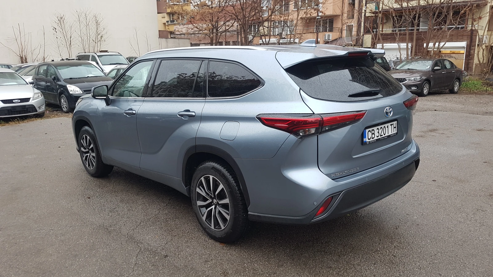 Toyota Highlander 2.5 HYBRID 22X KM - изображение 7