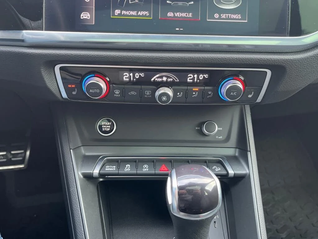 Audi Q3 quattro* 45* TFSI* АвтоКредит* (ЦЕНА ДО БГ) - изображение 10