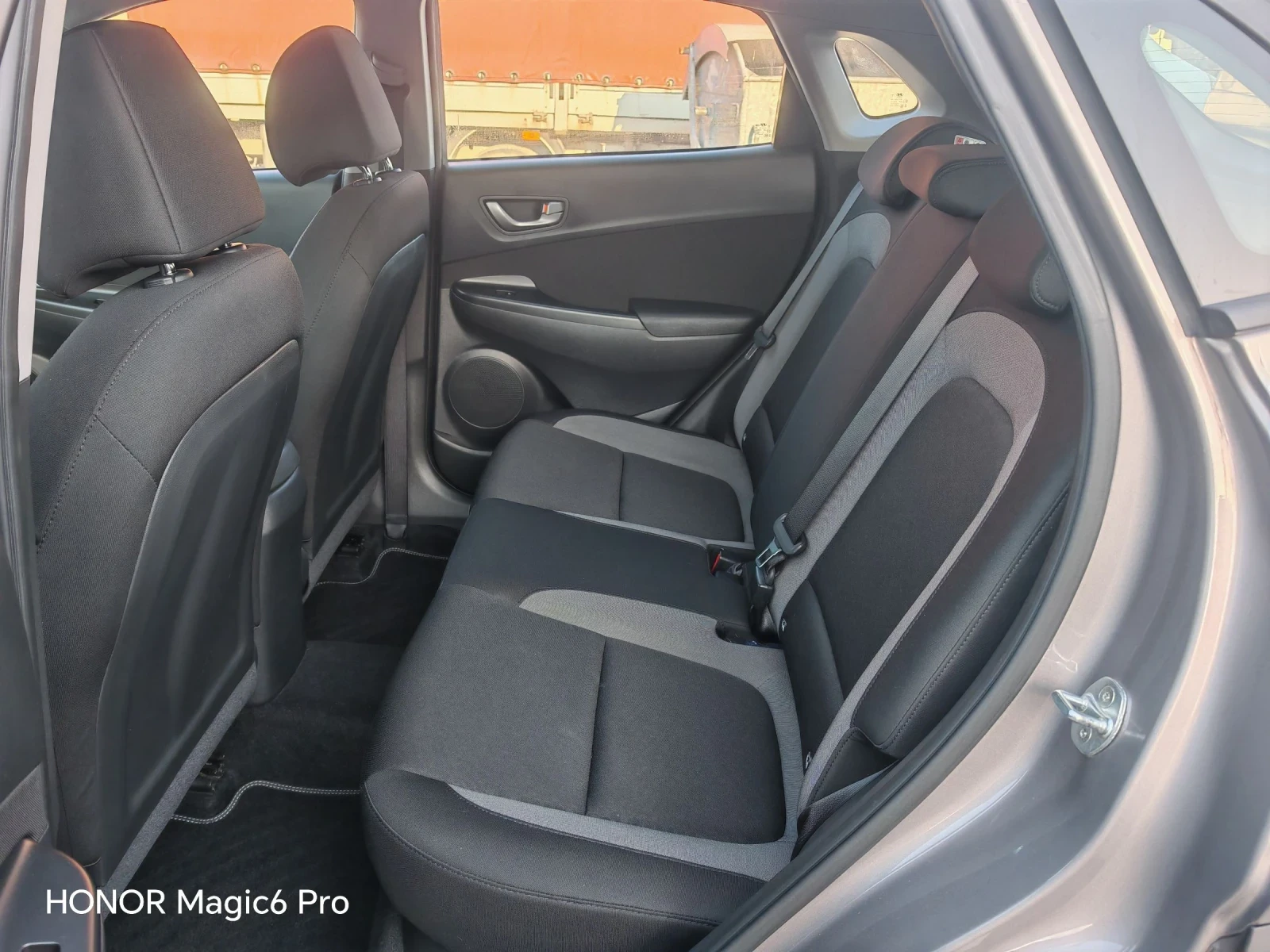 Hyundai Kona 1.0 TURBO GDI COMFORT, 120�.�., ����-6� | Mobile.bg � ����������� 14